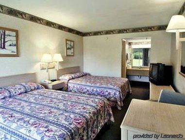 Days Inn By Wyndham Richmond Hill/Savannah Номер фото